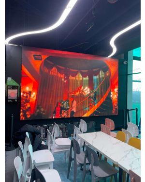 3950x2880mm high resolution LED screen for Roller One, Burwood One