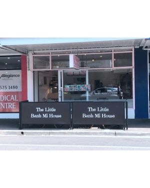 200x50cm café barrier set, 250 x 50 double sided lightbox for the little banh mi house in Bentleigh VIC 3160