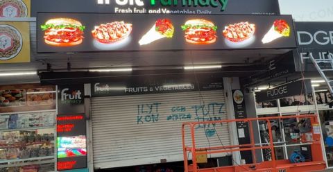 6x1 Meter Outdoor LED Screen for Fruit Shop in Vermont