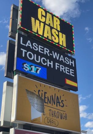 Outdoor Double Sided 3x1.3 Meter Screen for Car Wash in Campfield