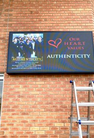 4x1.3 Meter Outdoor LED Screen for Lighthouse Christian Colleage