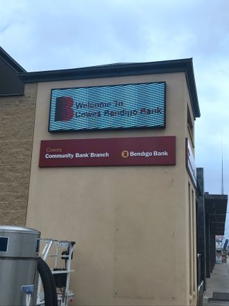 3x1 Meter Screen for Bendigo Bank Cowes