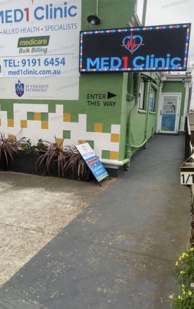 3x1.3 Meter Outdoor LED Screen for Med1 Clinic