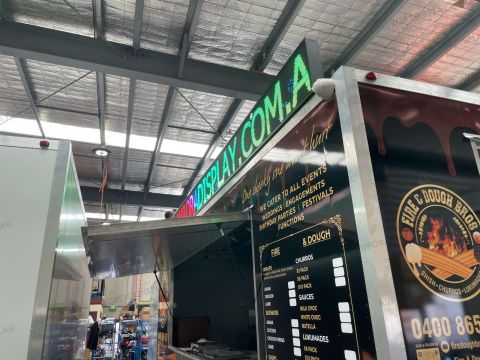 Outdoor 5 Meter LED Screen for Food Van/Truck