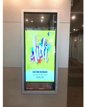 107x58cm edgeless full HD high brightness commercial advertising LED screen for Phone Smart Telstra in collins street Melbourne CBD